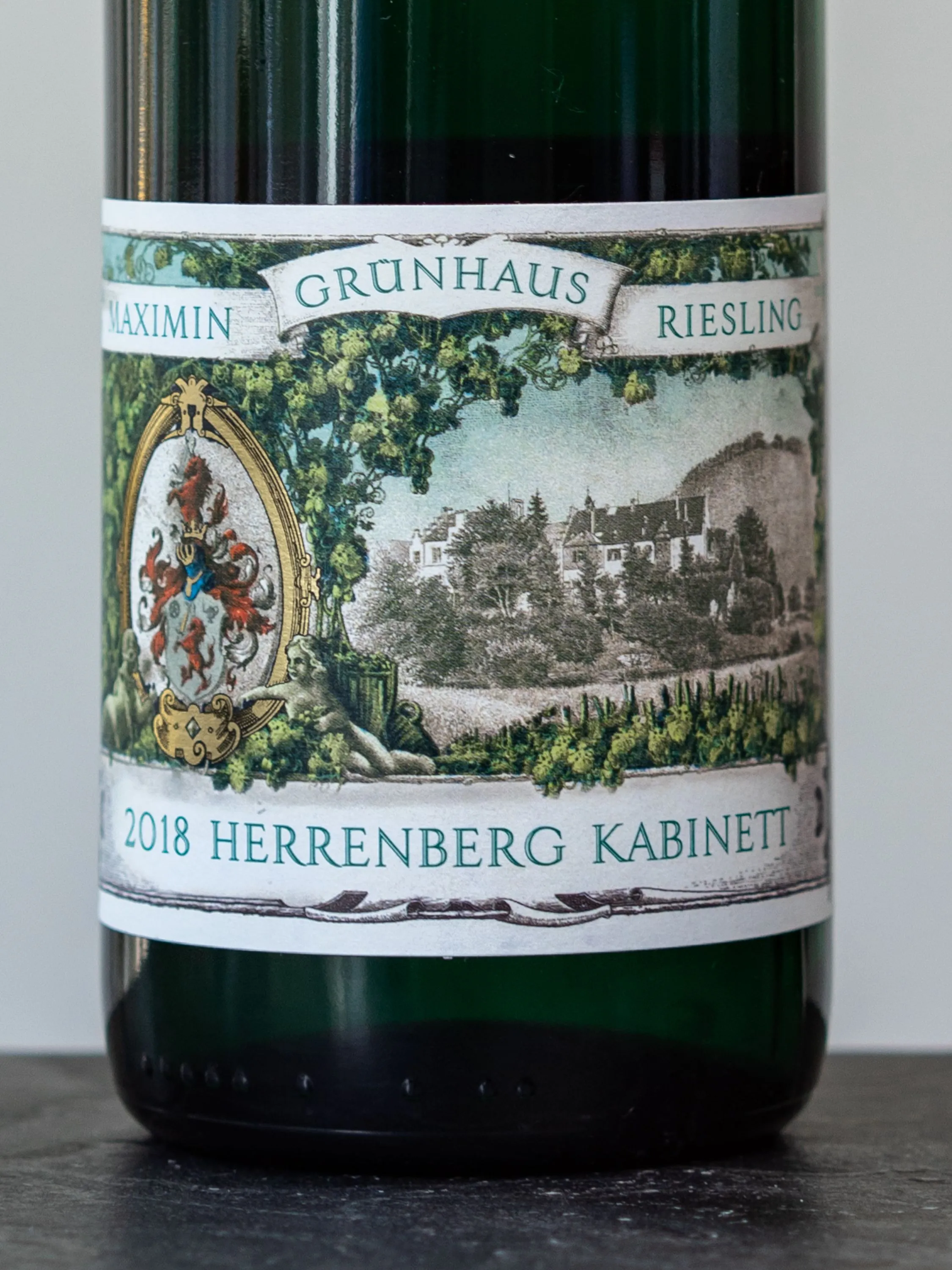 Купить вино Maximin Grunhaus Herrenberg Riesling Kabinett в винном ресторане Osteria Amici цена Вино Maximin Grunhaus Herrenberg Riesling Kabinett / Максимин Грюнхауз Херренберг Рислинг Кабинетт