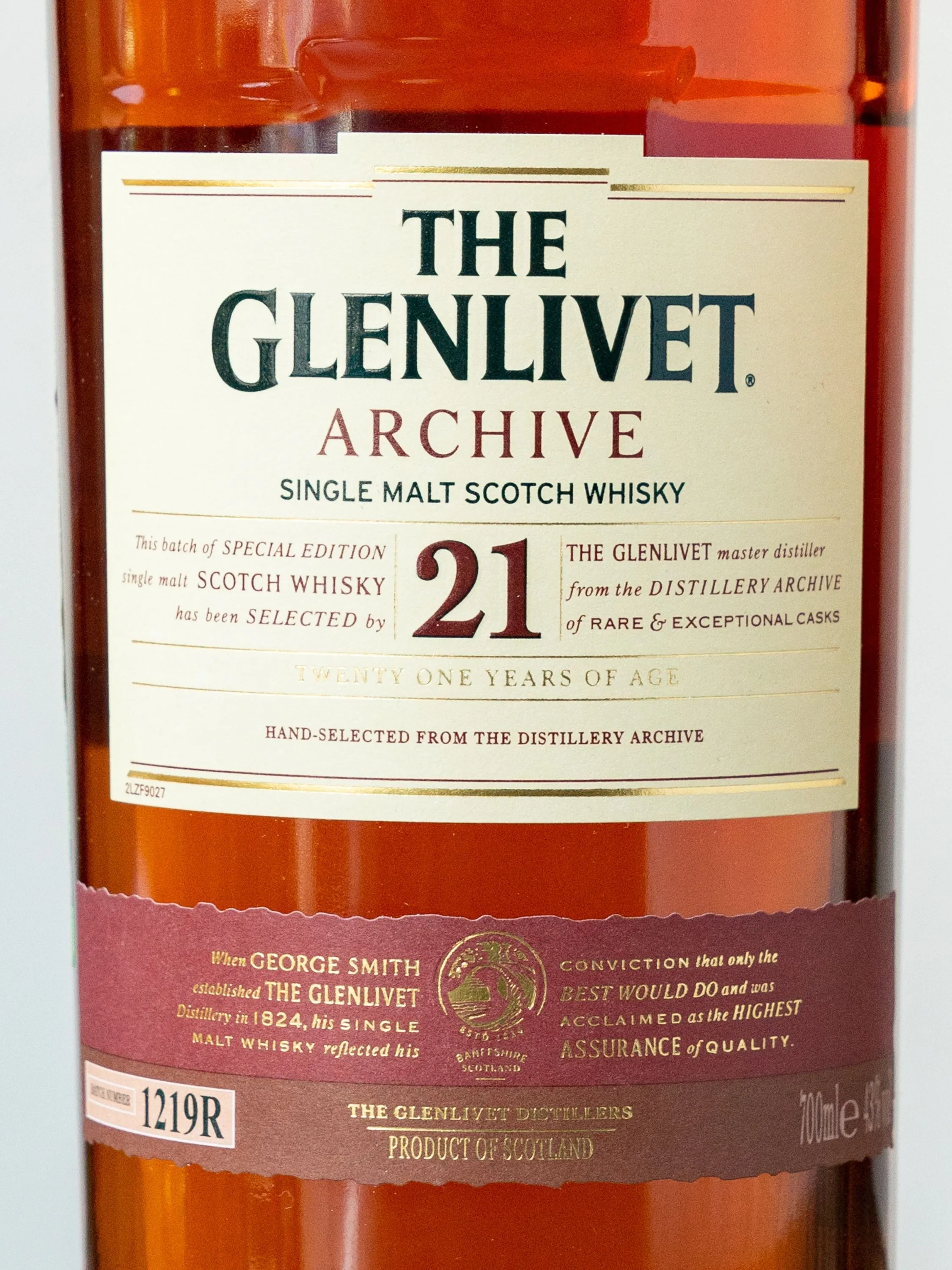 Виски The Glenlivet 21 Years Old купить в ресторане Остерия - лучшая цена Виски The Glenlivet 21 Years Old / Гленливет 21 год