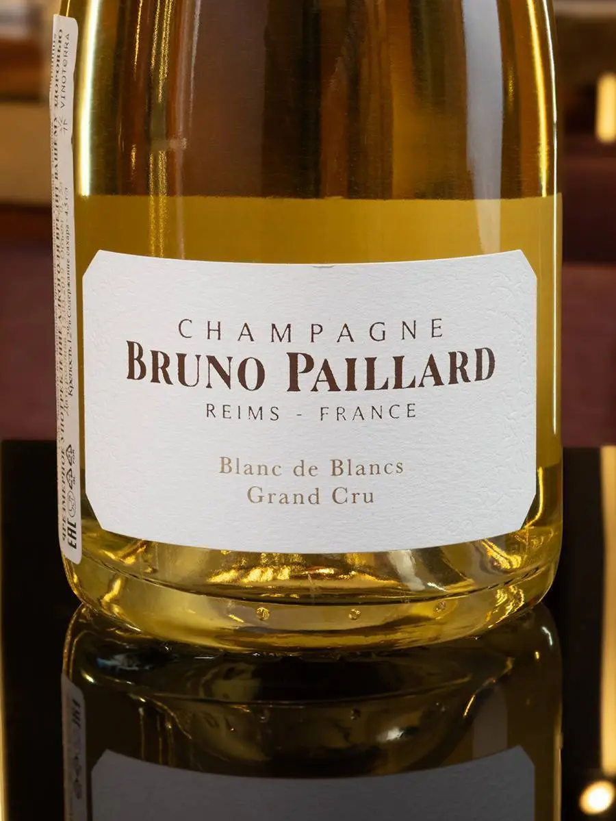 Шампанское Bruno Paillard Blanc De Blancs Grand Cru Extra Brut 2018 купить в винном ресторане Остерия - лучшая цена Шампанское Bruno Paillard Blanc De Blancs Grand Cru Extra Brut 2018 / Шампань Брюно Пайар Блан де Блан Гран Крю Экстра Брют
