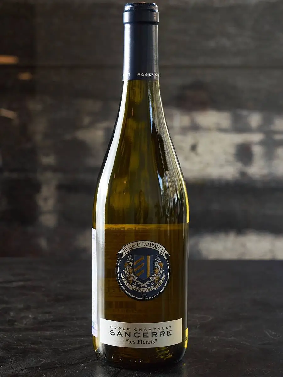Вино Roger Champault Sancerre Les Pierris Blanc AOC купить в винном ресторане Остерия - лучшая цена Вино Roger Champault Sancerre Les Pierris Blanc AOC / Сансер Ле Пьерри Рожер Шампо