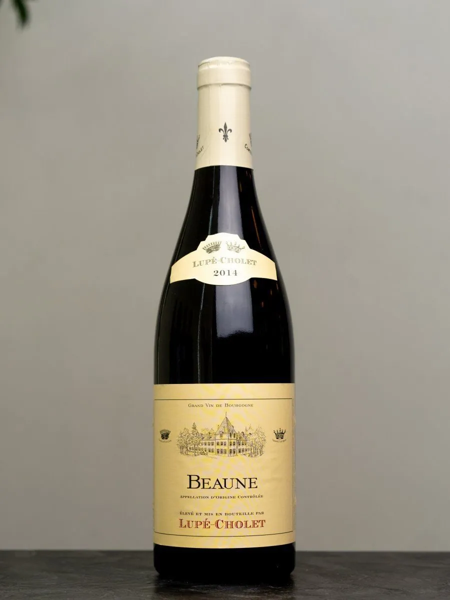 Купить вино Lupe-Cholet Beaune в винном ресторане Остерия цена Вино Lupe-Cholet Beaune / Люпе Шоле Бон