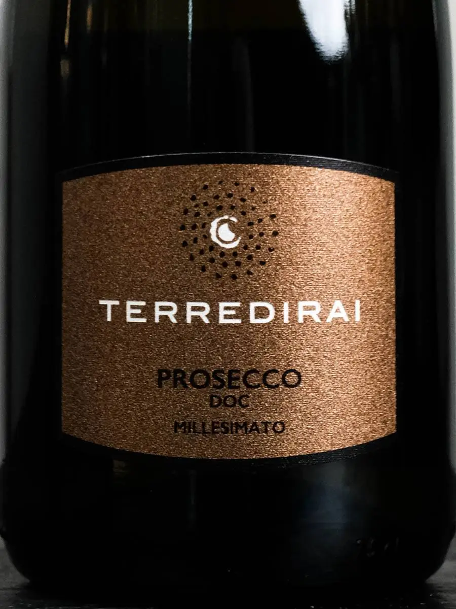 Игристое вино Terredirai Prosecco Treviso DOC Millesimato купить в винном ресторане Остерия - лучшая цена Игристое вино Terredirai Prosecco Treviso DOC Millesimato / Терредирай Просекко Тревизо Миллезимато