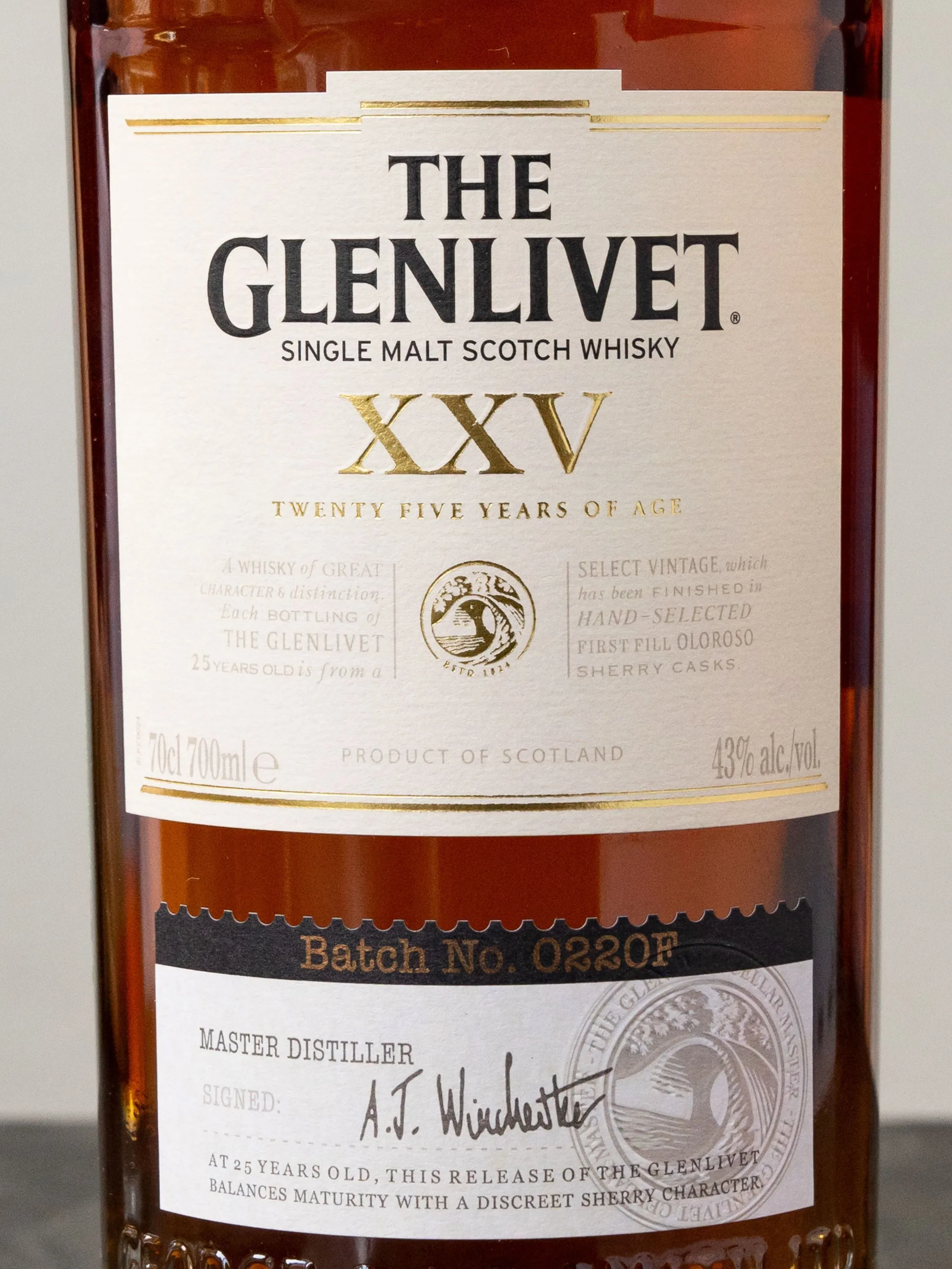 Виски Glenlivet 25 y.o. лучшая цена в ресторане Амичи Виски Glenlivet 25 y.o. / Гленливет 25 лет