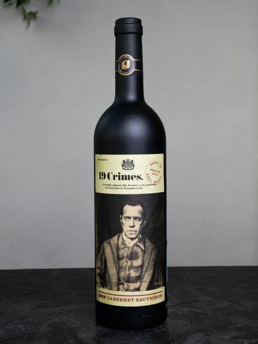Купить вино 19 Crimes Cabernet Sauvignon в винном ресторане Osteria цена Вино 19 Crimes Cabernet Sauvignon / 19 Краймс Каберне Совиньон