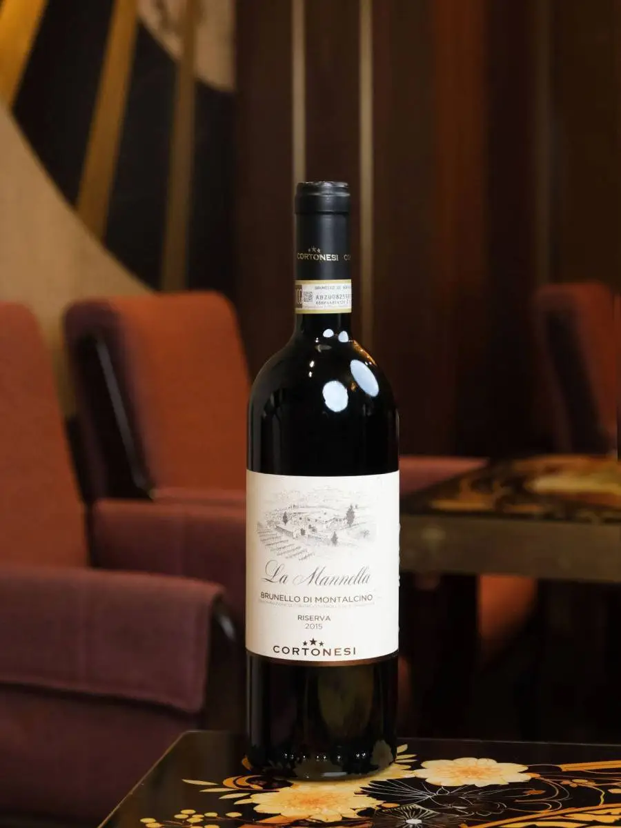 Вино Cortonesi La Mannella Brunello di Montalcino Riserva 2015 купить в винном ресторане Остерия - лучшая цена Вино Cortonesi La Mannella Brunello di Montalcino Riserva 2015 / Кортонези Брунелло ди Монтальчино Ла Маннелла Ризерва 2015