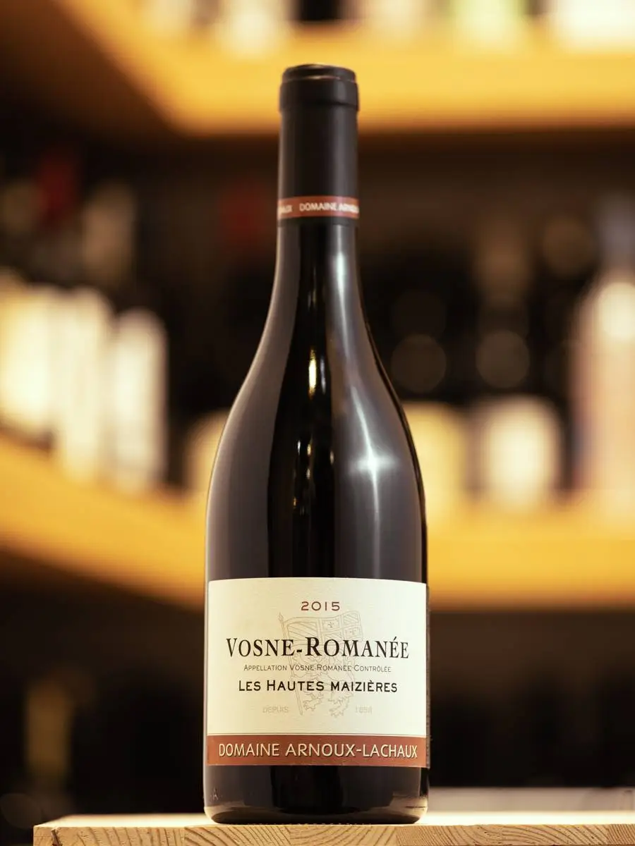 Вино Vosne-Romanee Les Hautes Maizieres Domaine Arnoux-Lachaux 2015 / Вон-Романе Ле О Мазьер Домэн Арну-Ляшо