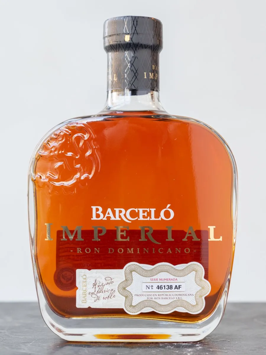 Ром Barcelo Imperial купить в винном ресторане Остерия Амичи - лучшая цена Ром Barcelo Imperial / Барсело Империал