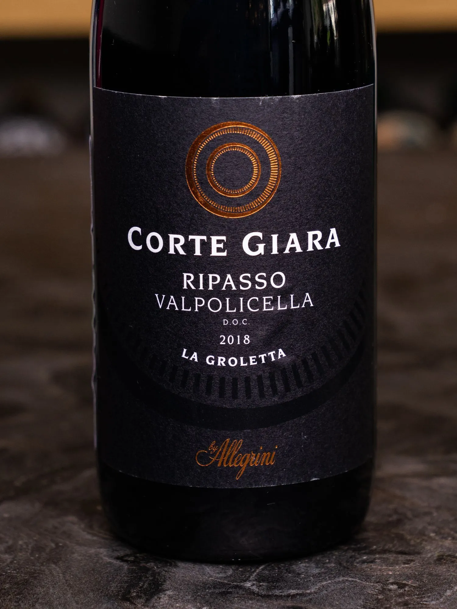 Купить вино Corte Giara Ripasso Valpolicella La Groletta в винном ресторане Остерия цена Вино Corte Giara Ripasso Valpolicella La Groletta / Корте Джара Вальполичелла Рипассо Ла Гролетта
