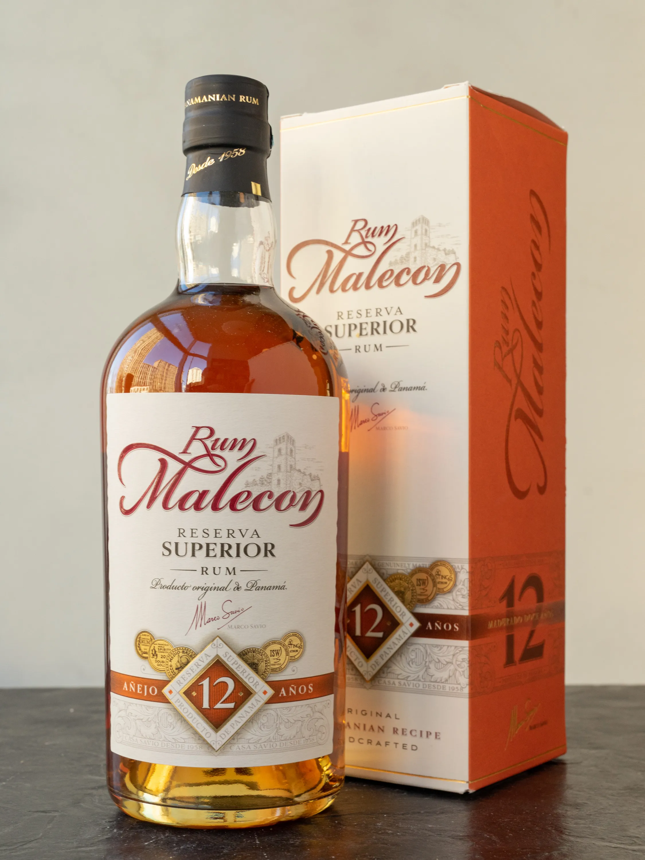 Ром Malecon Reserva Superior 12 anos купить в винном ресторане Остерия Амичи - лучшая цена Ром Malecon Reserva Superior 12 anos / Малекон Ресерва Супериор 12 лет