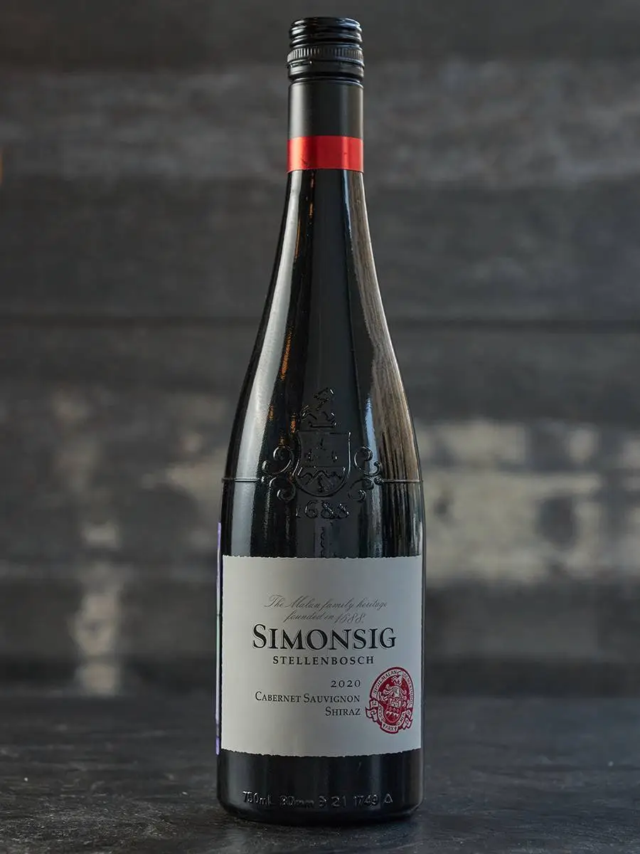 Вино Simonsig Cabernet Sauvignon-Shiraz купить в винном ресторане Остерия - лучшая цена Вино Simonsig Cabernet Sauvignon-Shiraz / Симонсиг Каберне Совиньон Шираз