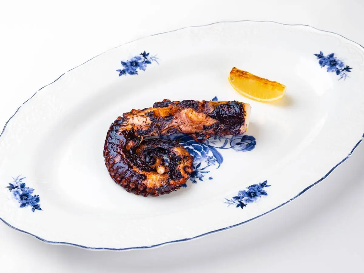 Осьминог на гриле 100 г