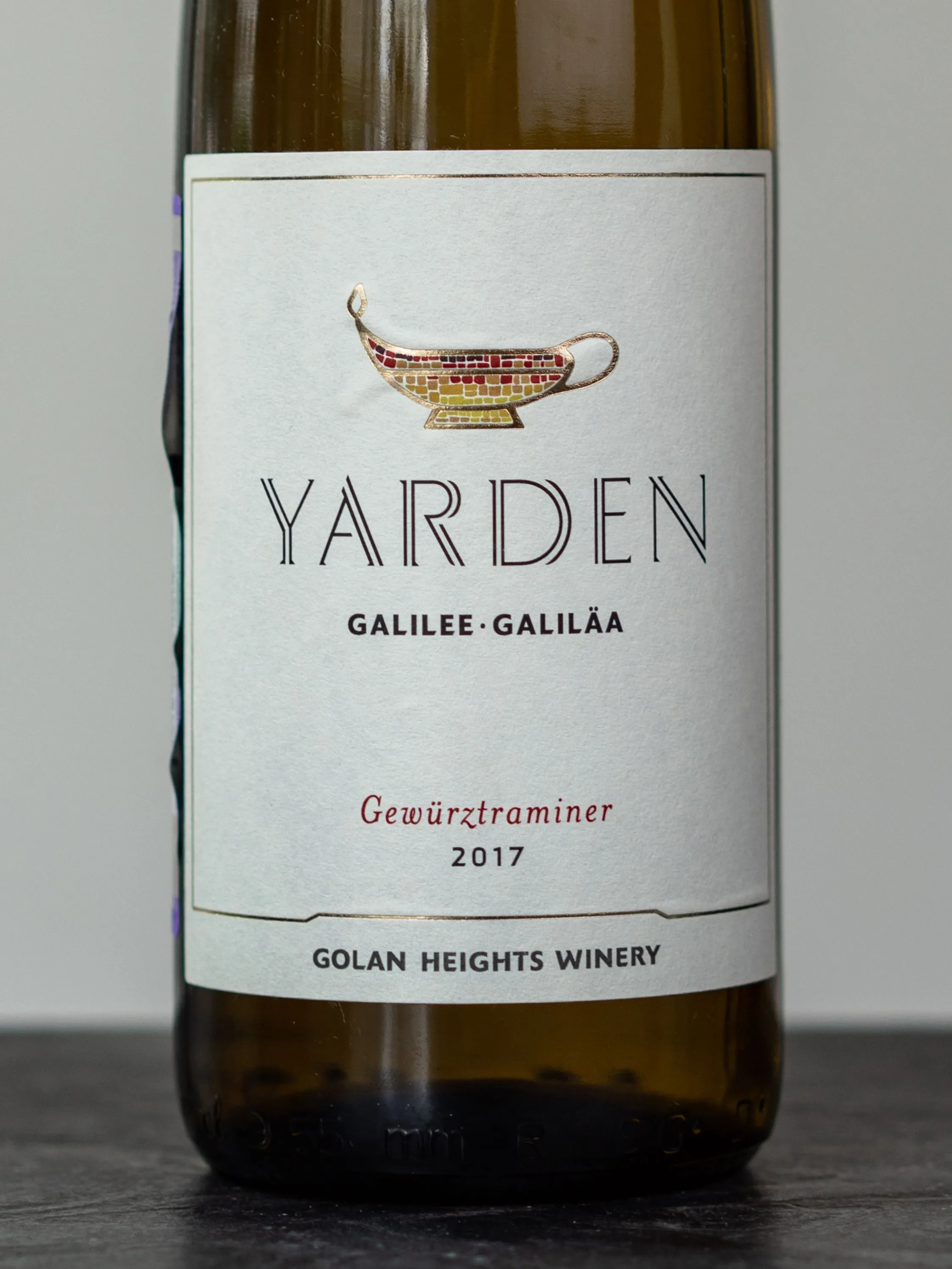 Израильское вино Yarden Gewurztraminer купить в винном ресторане Остерия Амичи цена Вино Yarden Gewurztraminer / Ярден Гевюрцтраминер