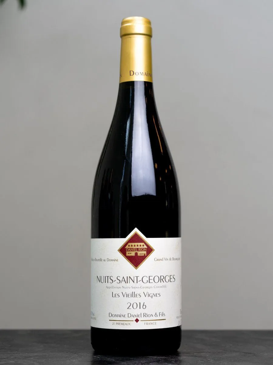Вино Domaine Daniel Rion & Fils Nuits-Saint-Georges Vieilles Vignes / Нюи Сен Жорж Вьей Винь Даниэль Рион