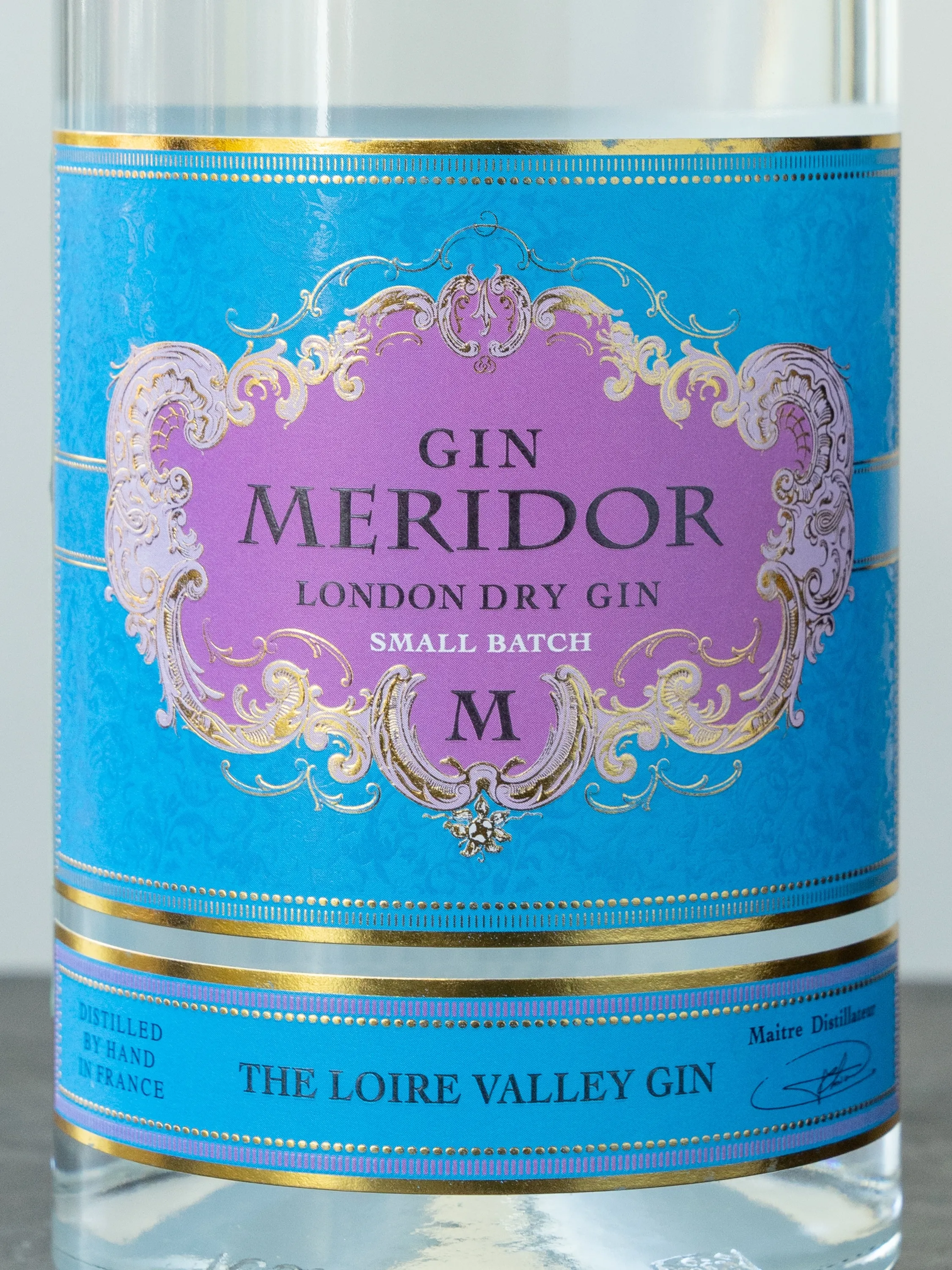 Джин Gin Meridor London Dry купить в ресторане Остерия - лучшая цена Джин Gin Meridor London Dry / Меридор Лондон Драй