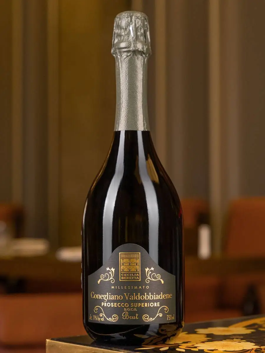 Игристое вино Cecilia Beretta Prosecco Superiore Brut Millesimato Conegliano Valdobbiadene / Чечилия Беретта Просекко Супериоре Брют Миллезимато Конельяно Вальдобьядене