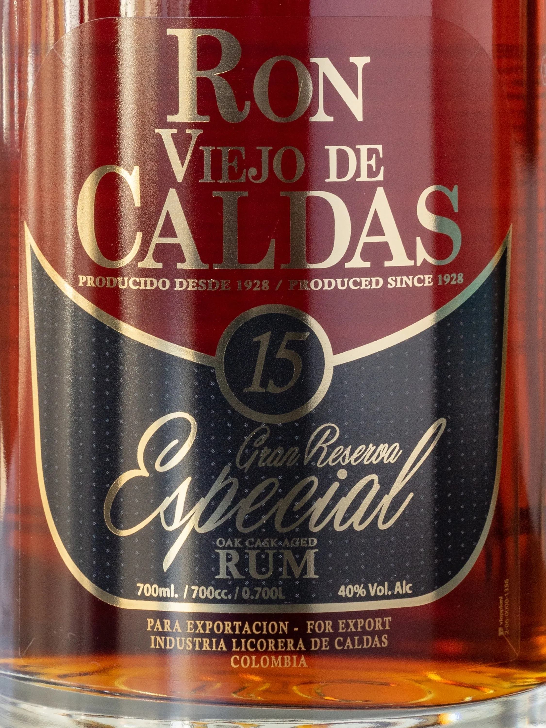 Ром Viejo de Caldas Gran Reserva Especial 15 Years Old купить в винном ресторане Остерия Амичи - лучшая цена Ром Viejo de Caldas Gran Reserva Especial 15 Years Old / Вьехо де Кальдас Гран Резерва Эспесьяль 15 лет