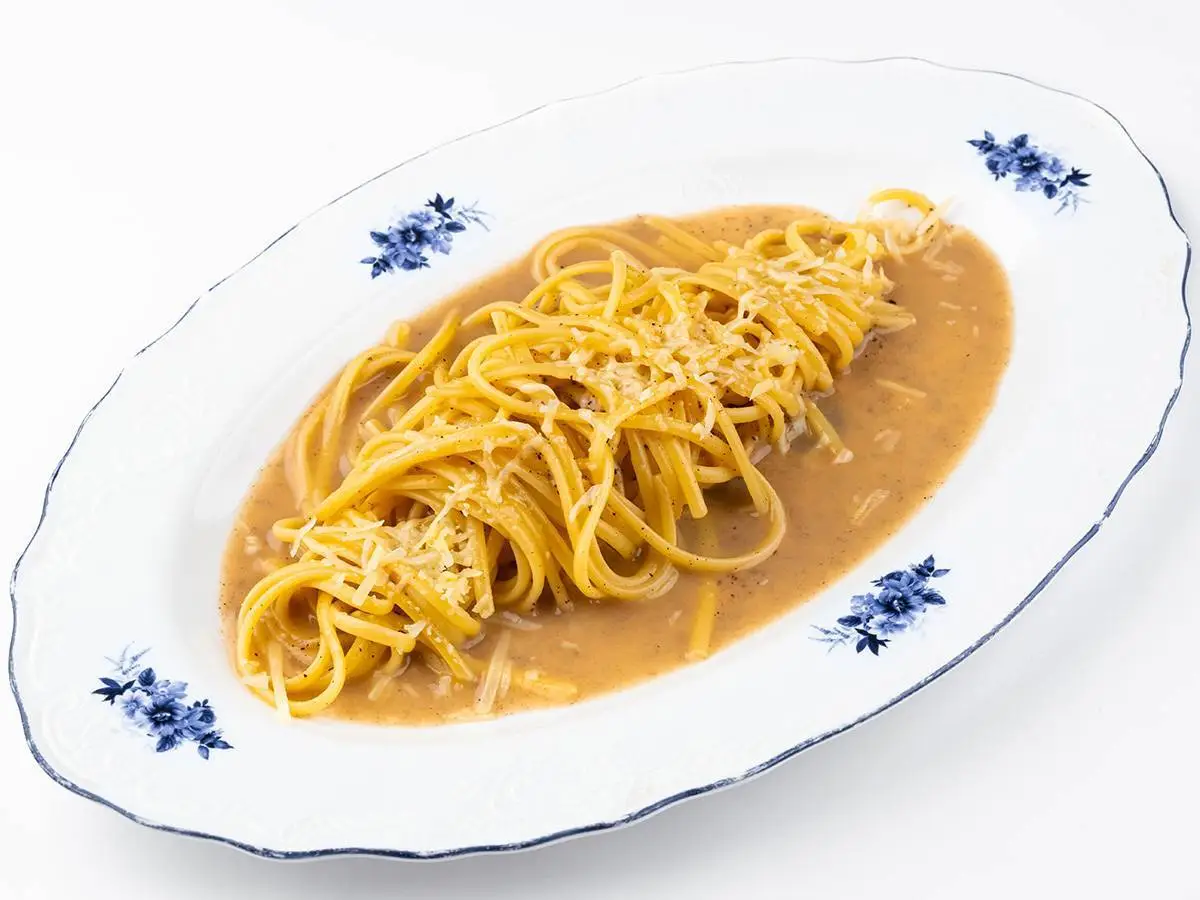 Паста Качо-э-пепе