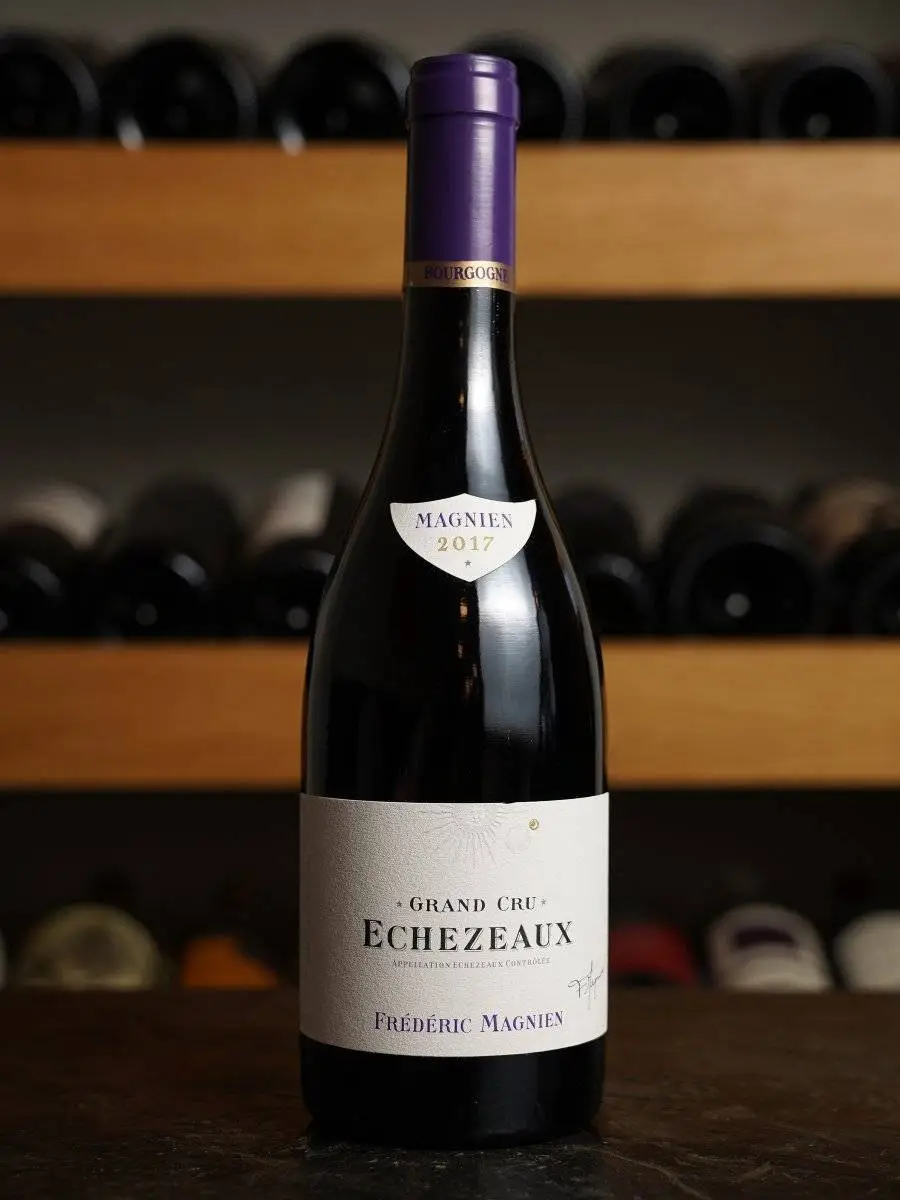 Вино Echezaux Grand Cru AC Frederic Magnien купить в винном ресторане Остерия - лучшая цена Вино Echezaux Grand Cru AOC Frederic Magnien / Эшезо Гран Крю АОС Фредерик Маньен