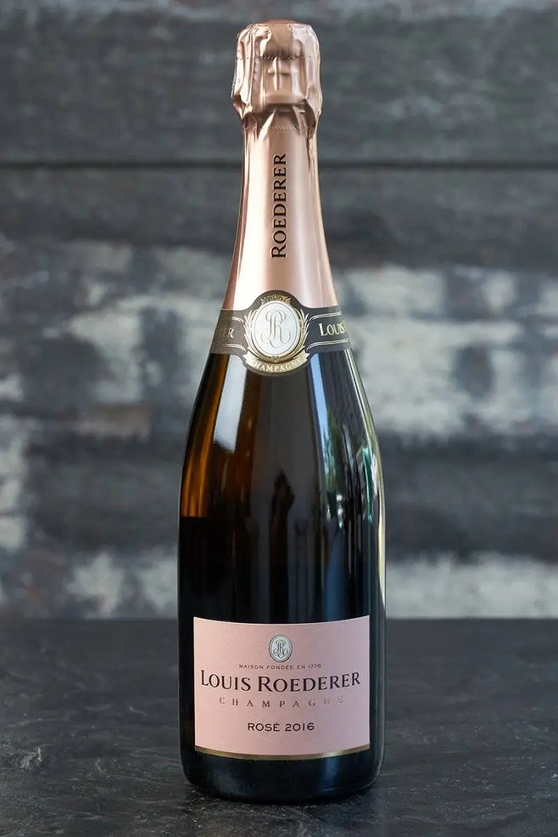 Шампанское Louis Roederer Rose 2016 купить в винном ресторане Остерия - лучшая цена Шампанское Louis Roederer Rose 2016 / Луи Родерер Розе