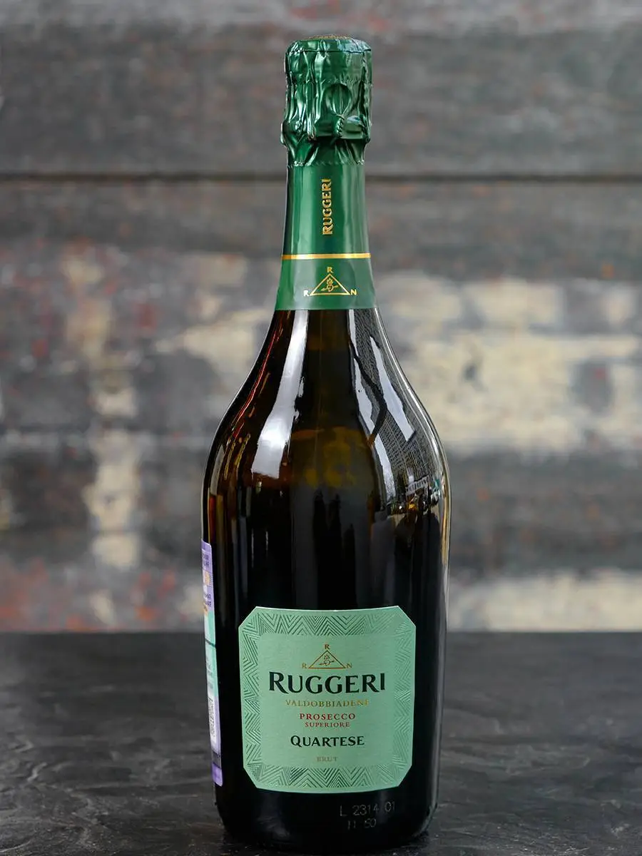 Игристое вино Ruggeri Quartese Brut Superiore Prosecco di Valdobbiadene / Руджери Куартезе Вальдоббьядене Просекко Супериоре