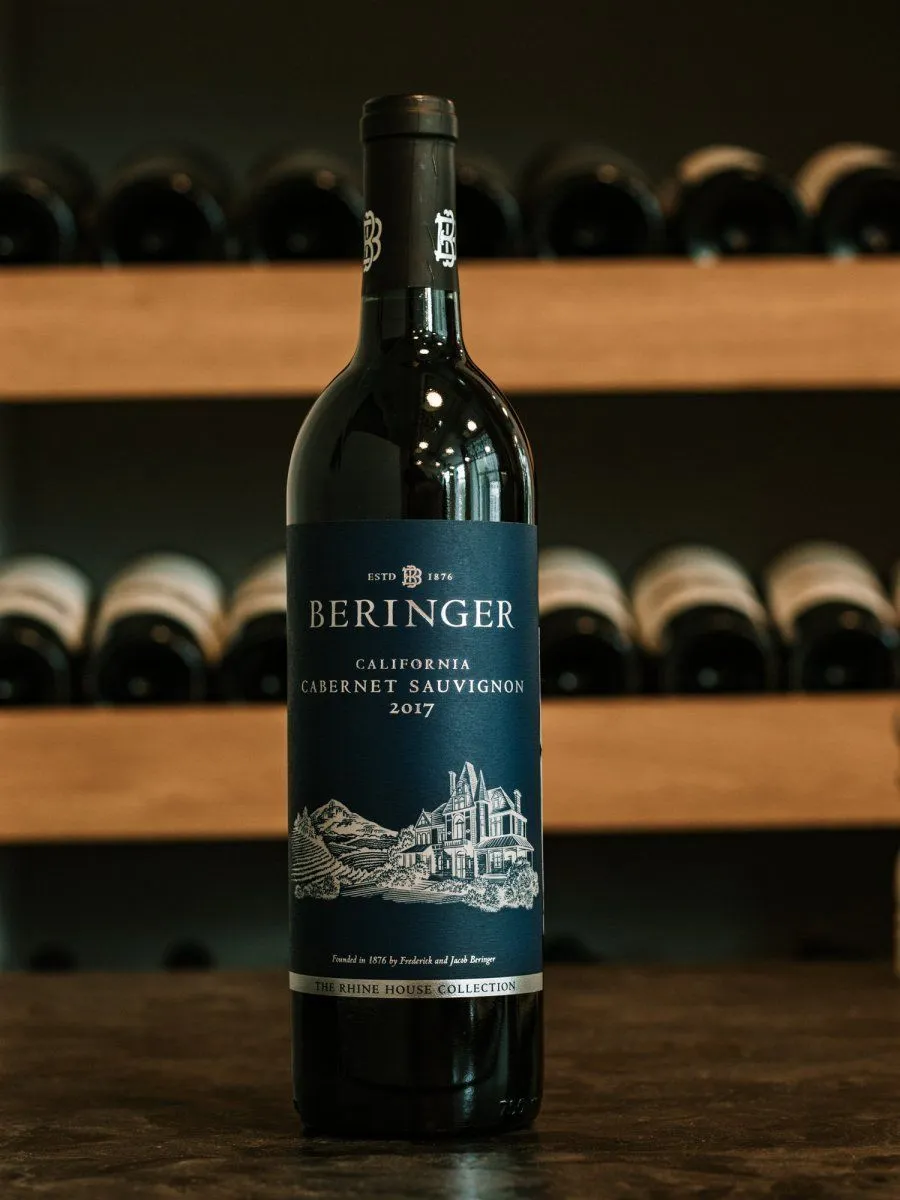 Купить вино Beringer, the Rhine House Cabernet Sauvignon в винном ресторане Остерия Вино Beringer, the Rhine House Cabernet Sauvignon / Беринджер, Рин Хаус, Каберне Совиньон