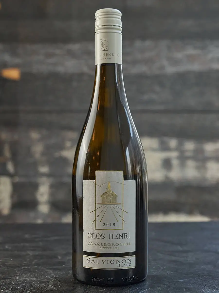 Вино Clos Henri Sauvignon Blanc Marlborough купить в винном ресторане Остерия - лучшая цена Вино Clos Henri Sauvignon Blanc Marlborough / Кло Анри Совиньон Блан Мальборо