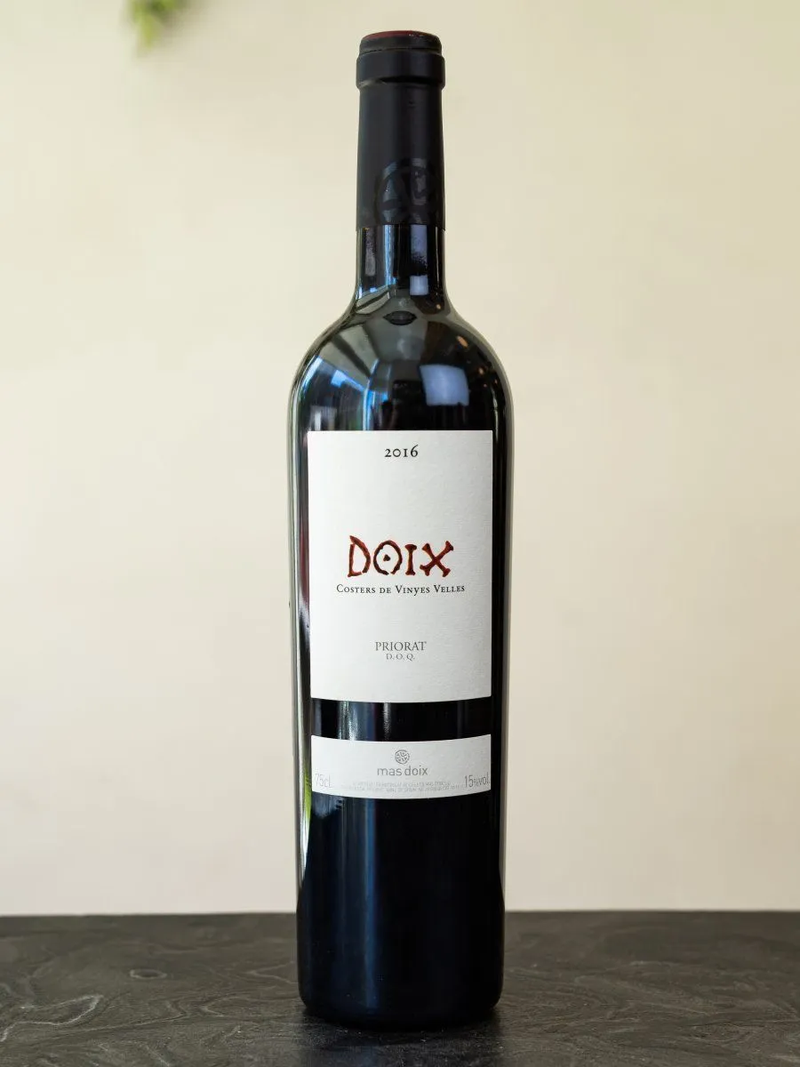 Купить вино Mas Doix Doix Costers de Vinyes Velles Priorat в винном ресторане Остерия цена Вино Mas Doix Doix Costers de Vinyes Velles Priorat / Доиш Костер де Виньес Веллес