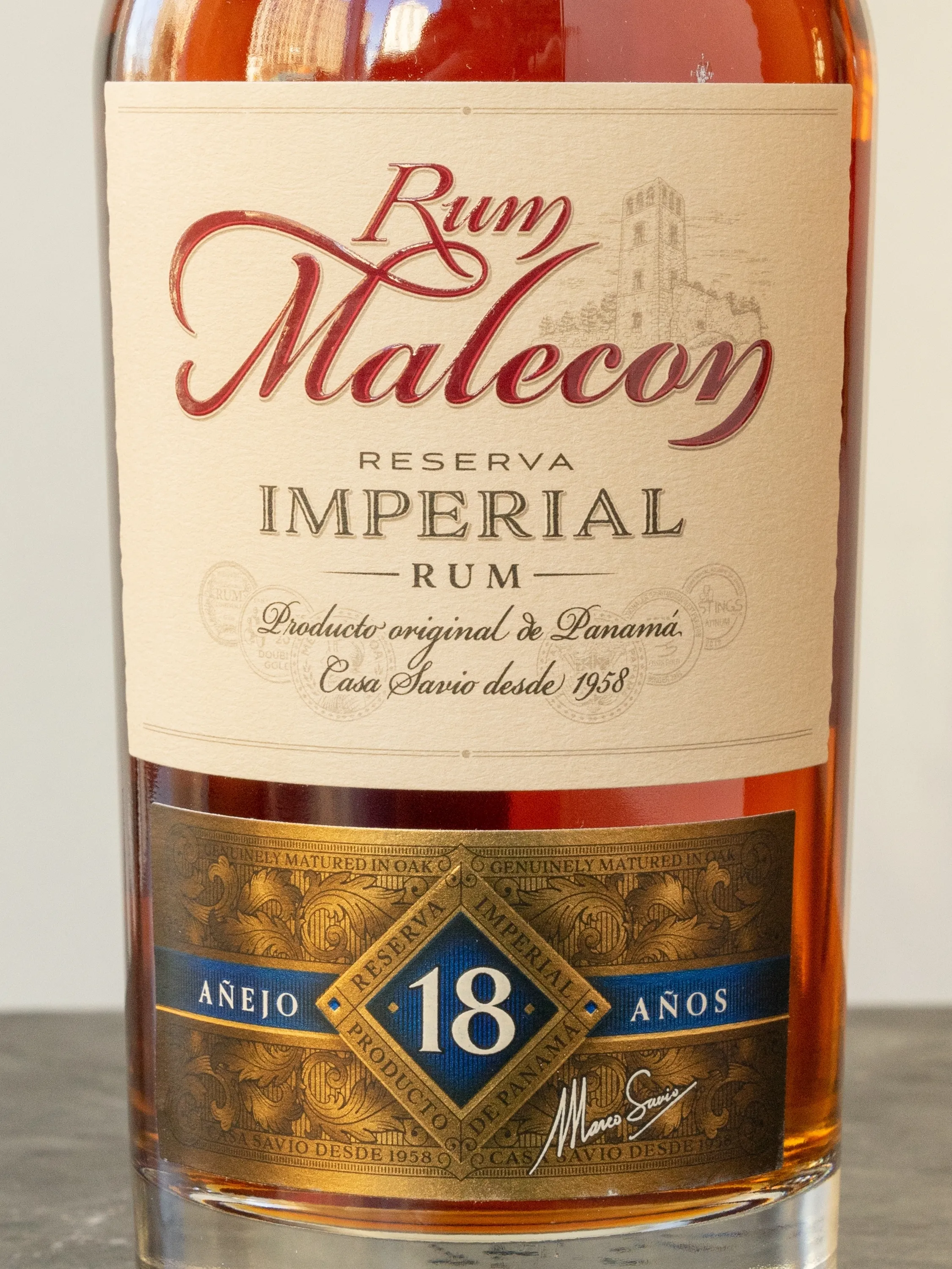 Ром Malecon Reserva Imperial Anejo 18 Anos купить в винном ресторане Остерия Амичи - лучшая цена Ром Malecon Reserva Imperial Anejo 18 Anos / Малекон Резерва Импереал 18 лет
