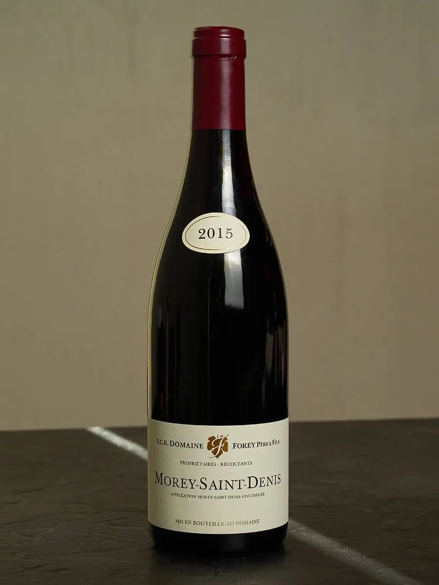 Вино Domaine Forey Pere et Fils Morey-Saint-Denis 2015 / Море-Сен-Дени Домэн Форе Пэр э Фис