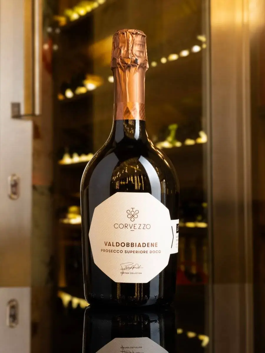 Игристое вино Corvezzo Prosecco Brut Superiore di Conegliano Valdobbiadene DOCG / Просекко Супериоре ди Конельяно Вальдоббьядене