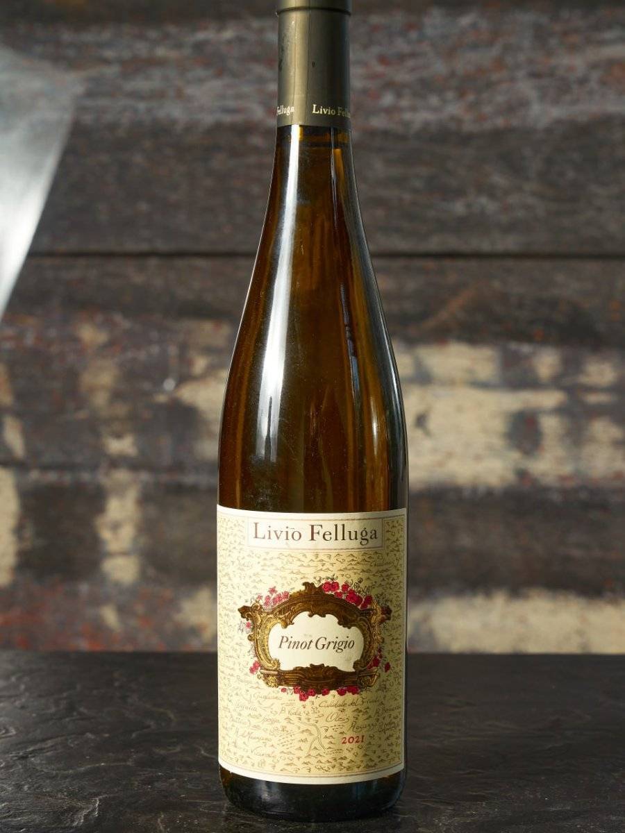 Вино Livio Felluga Pinot Grigio COF DOC купить в винном ресторане Остерия - лучшая цена Вино Livio Felluga Pinot Grigio COF DOC / Ливио Феллуга Пино Гриджио Коф ДОК