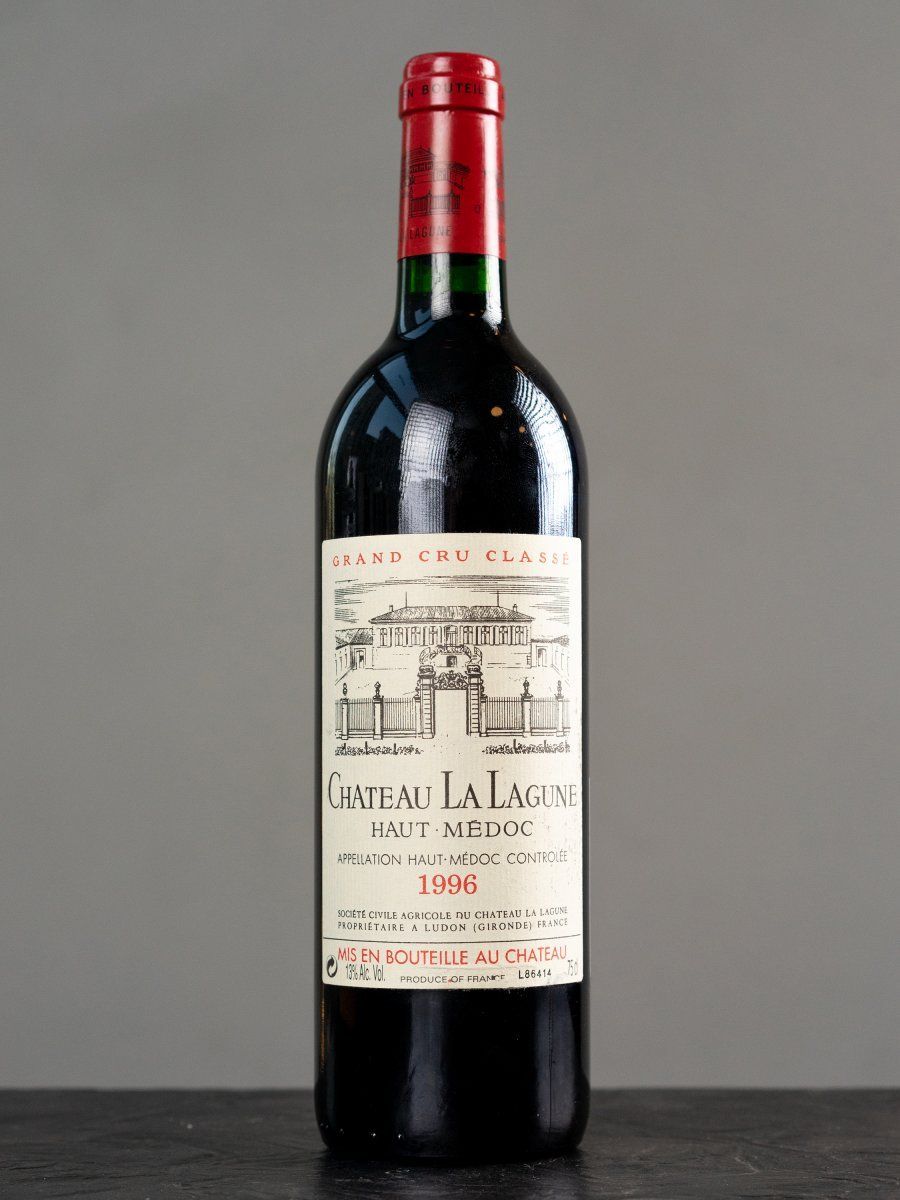Вино Chateau La Lagune Haut-Medoc AOC 3-eme Grand Cru Classe 1996 купить в ресторане Остерия - лучшая цена Вино Chateau La Lagune Haut-Medoc AOC 3-eme Grand Cru Classe 1996 / О-Медок Шато Ля Лагюн 1996