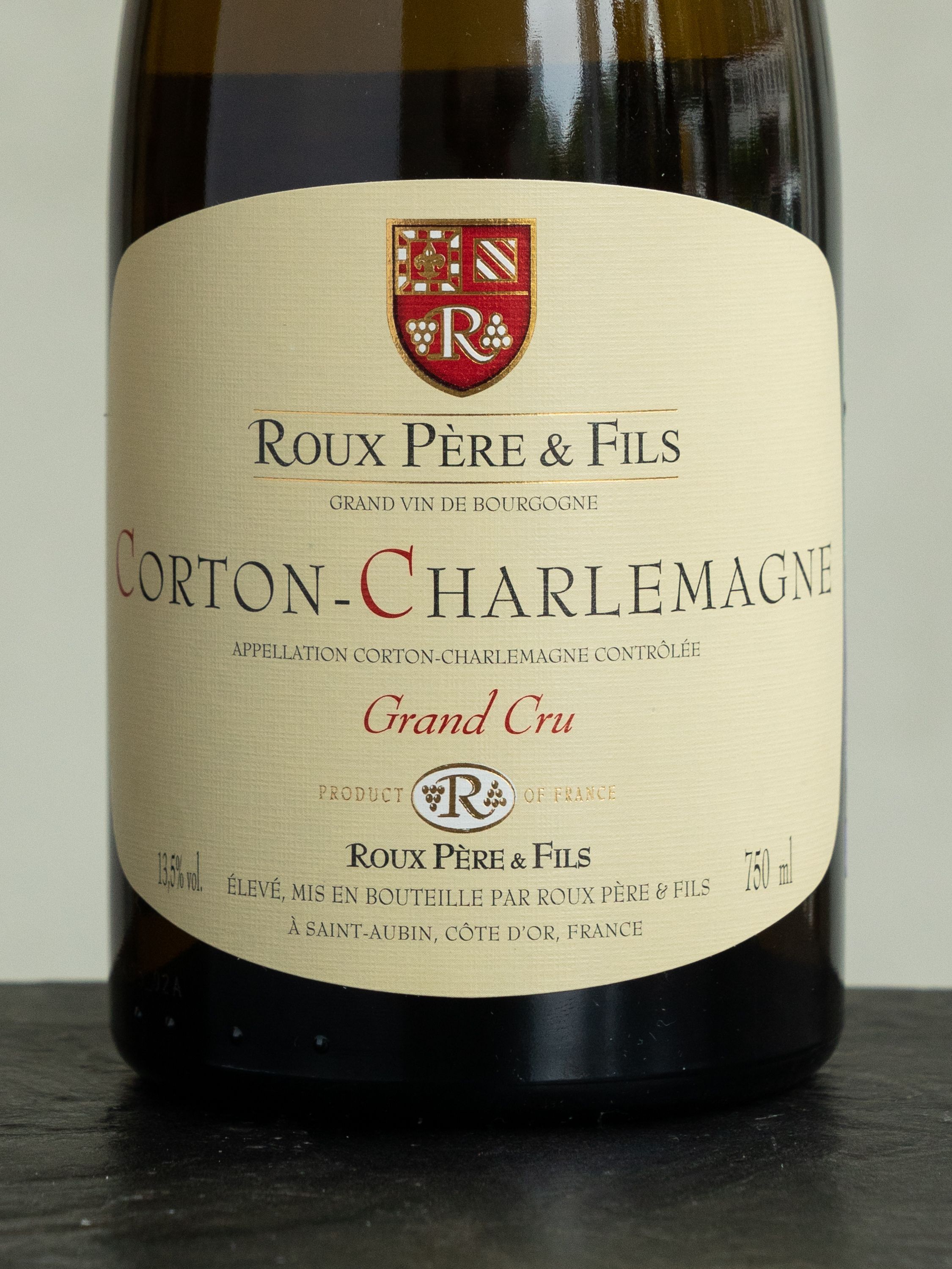 Вино Roux Pere et Fils Corton-Charlemagne Grand Cru / Ру Пэр энд Фис Кортон-Шарлемань Гран Крю