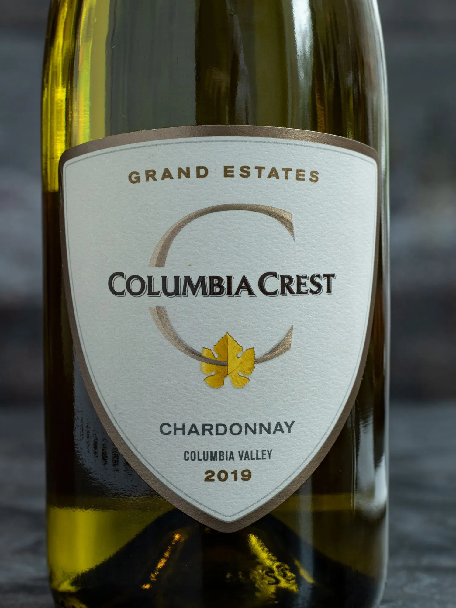 Вино Columbia Crest Grand Estates Chardonnay купить в винном ресторане Остерия Амичи - лучшая цена Вино Columbia Crest, Grand Estates Chardonnay / Коламбиа Крест Шоагд Эстейтс Шардоне